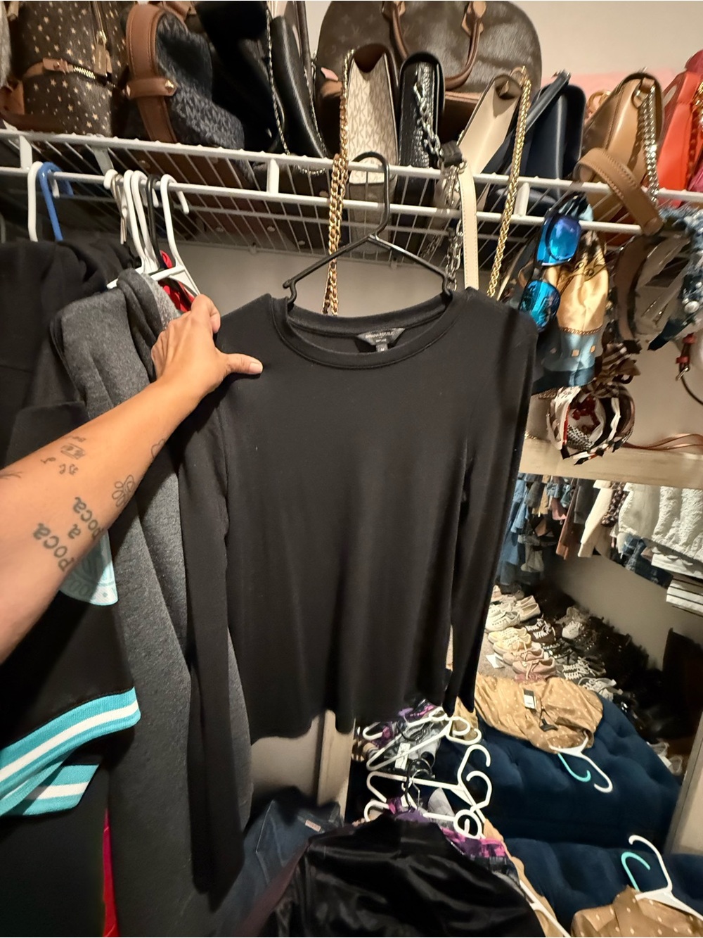 Black Long Sleeve Crewneck Top